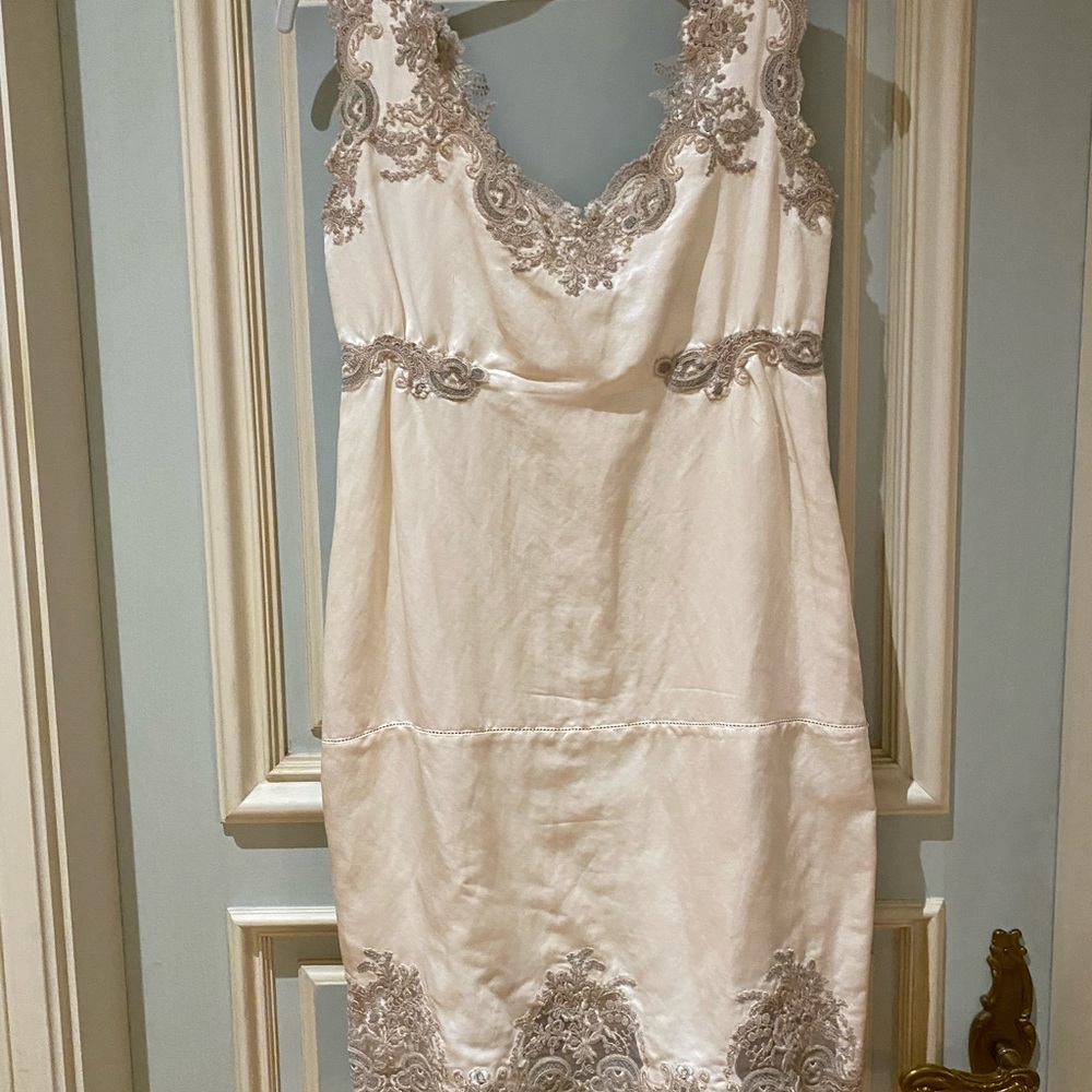 Ermanno Scervino white lace fitted dress